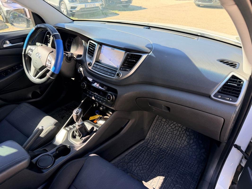Hyundai Tucson - Photo 9