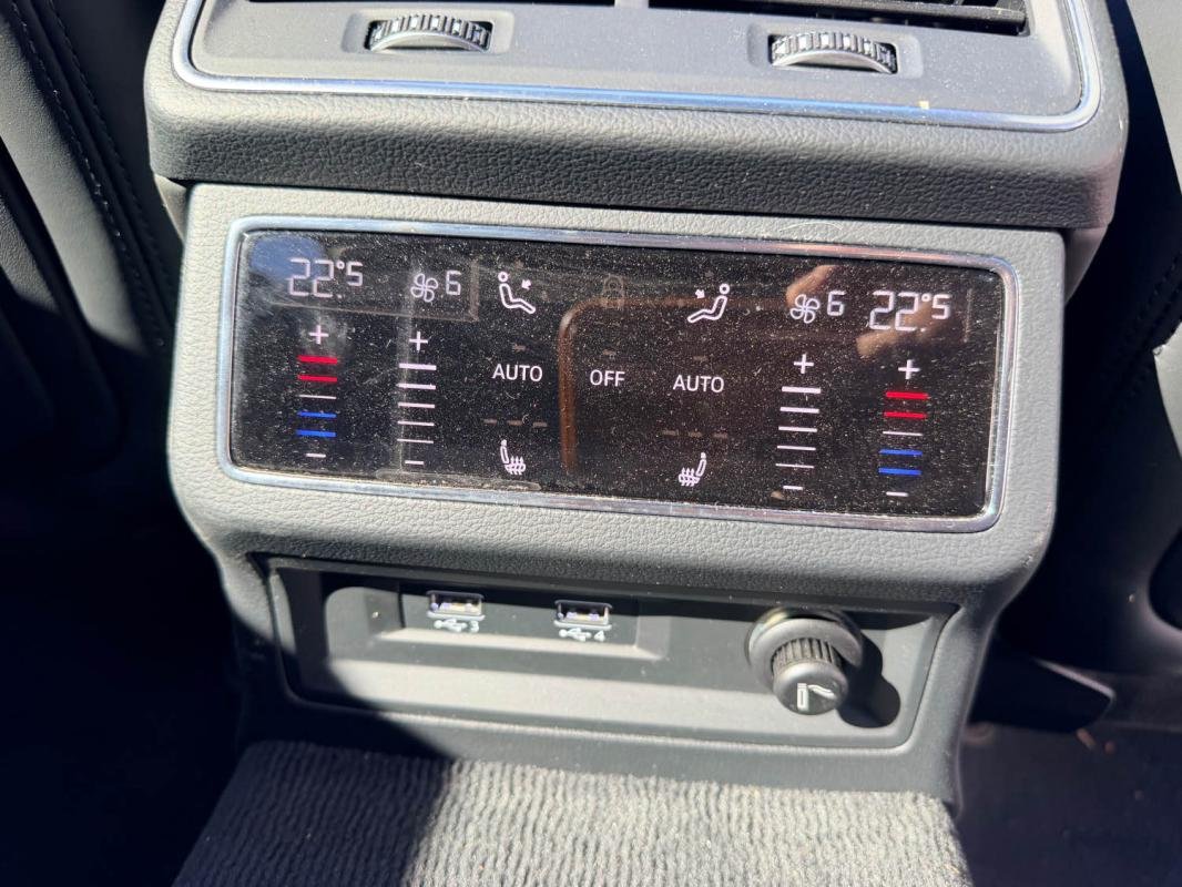Audi S6 avant - Photo 14