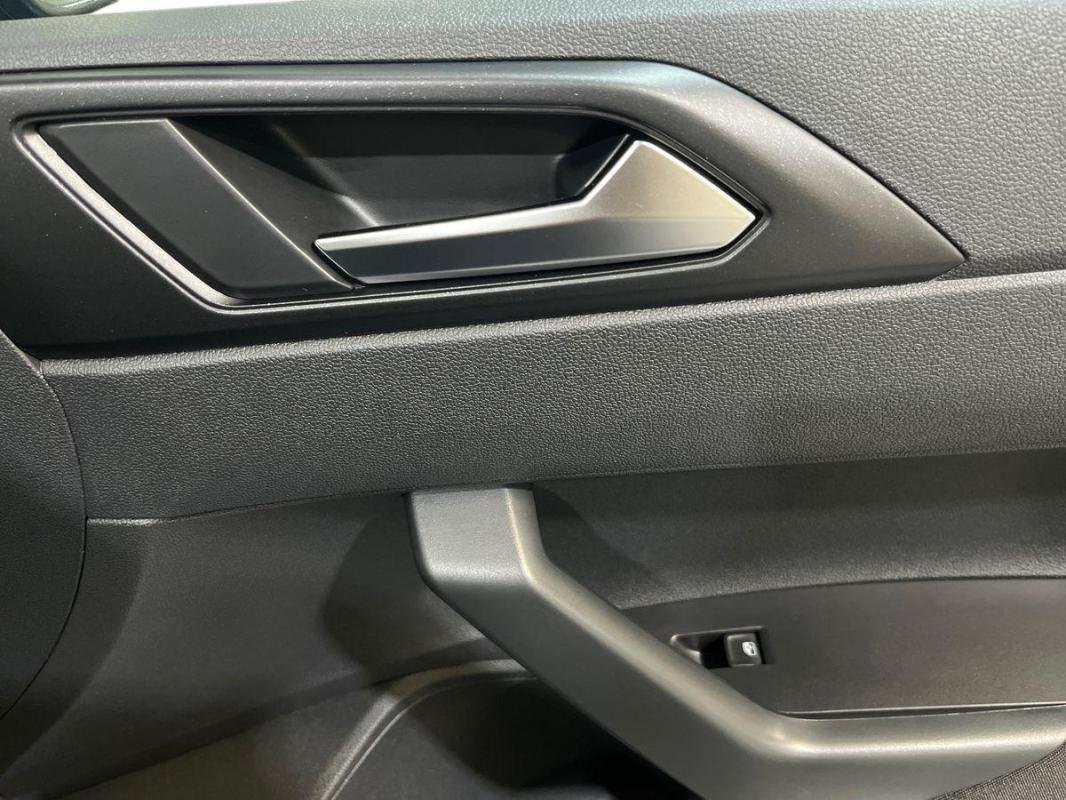 Volkswagen Polo - Photo 15