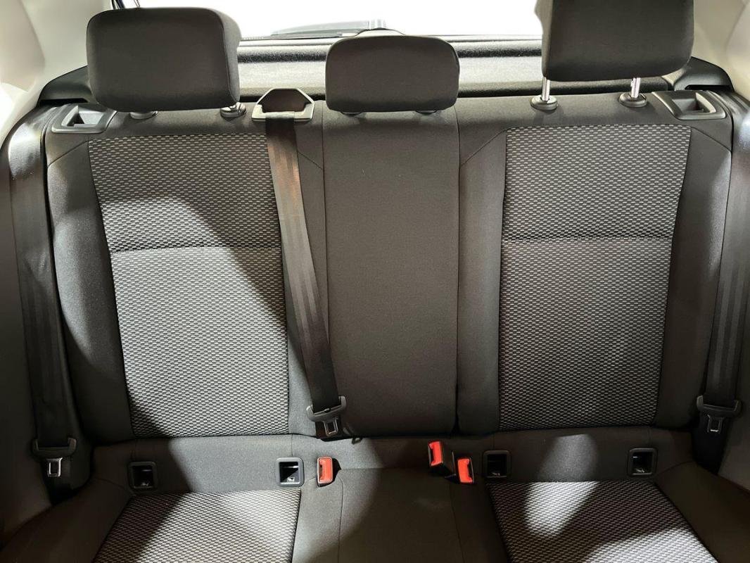 Volkswagen Polo - Photo 22