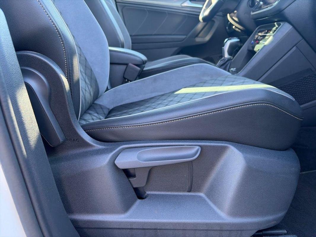Volkswagen Tiguan - Photo 14
