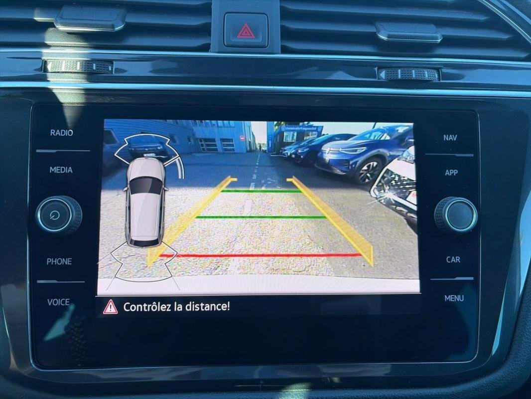 Volkswagen Tiguan - Photo 18