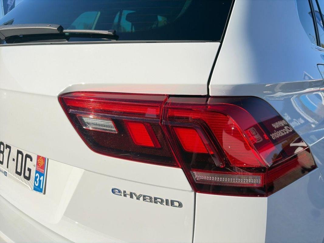 Volkswagen Tiguan - Photo 30