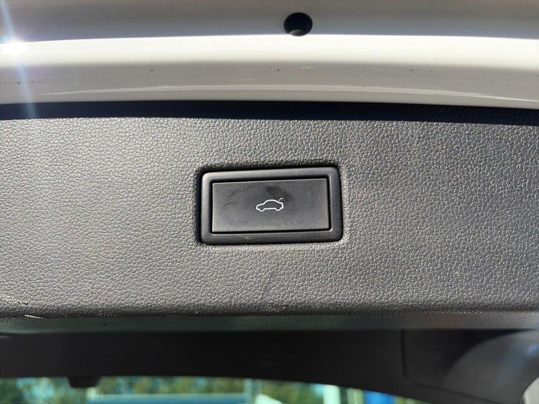 Volkswagen Tiguan - Photo 33