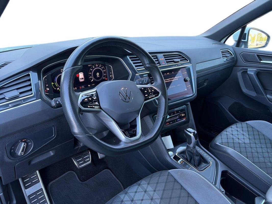 Volkswagen Tiguan - Photo 9