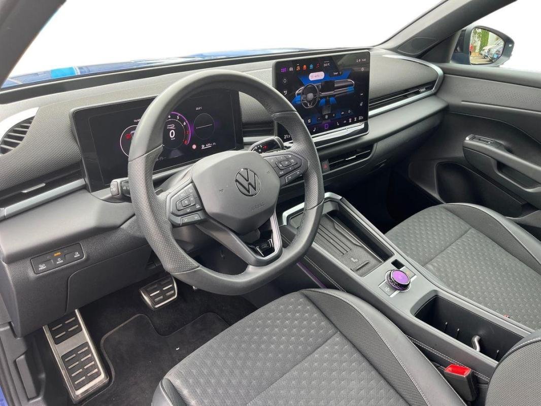 Volkswagen T-Roc - Photo 9