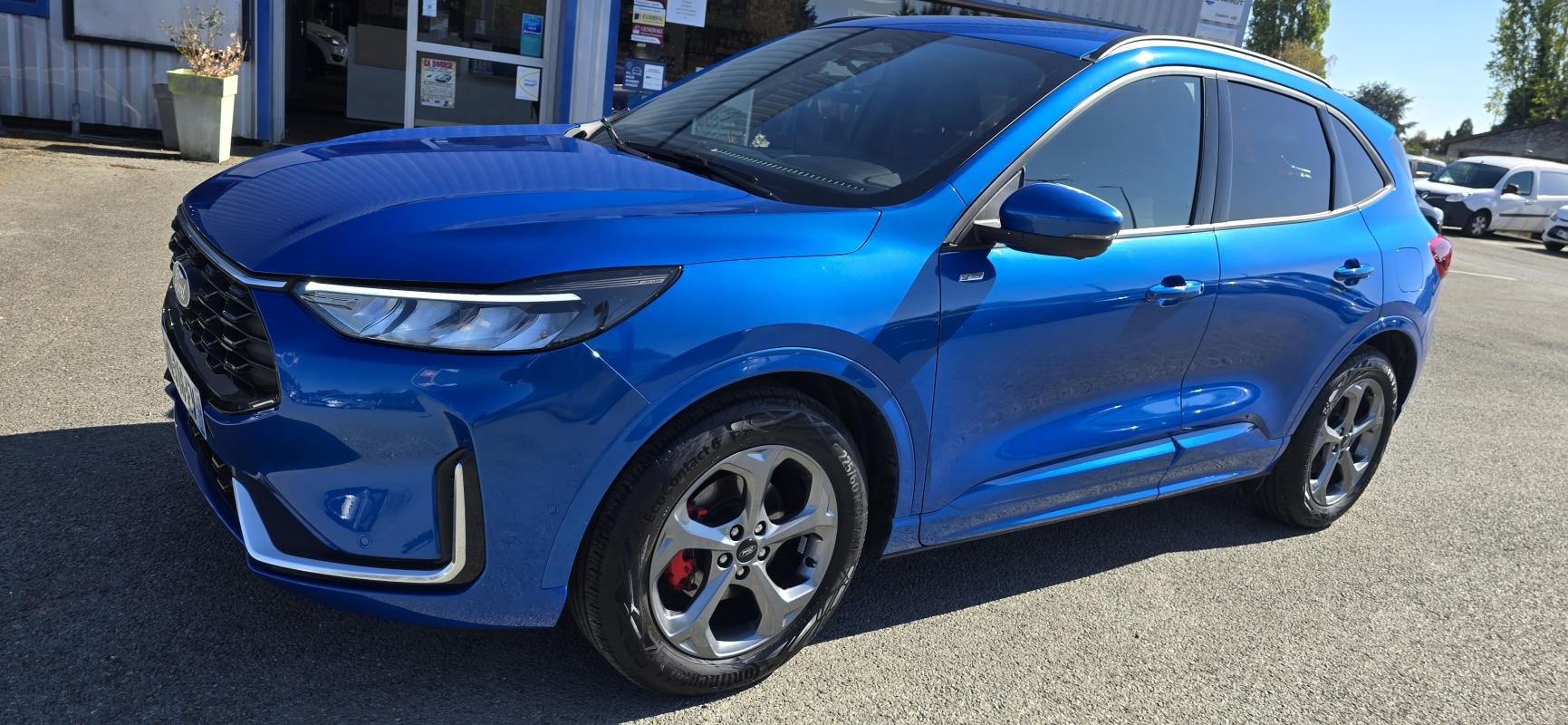 Ford Kuga - Photo 1