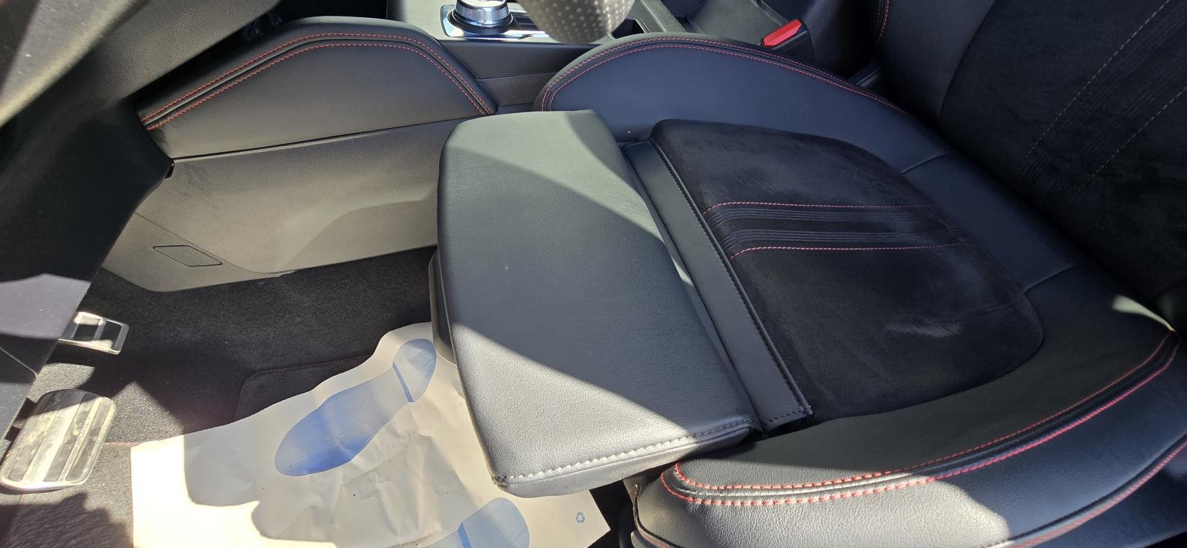 Ford Kuga - Photo 11