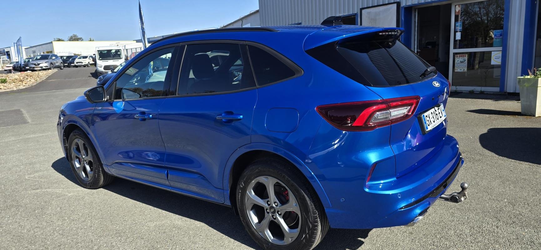 Ford Kuga - Photo 2
