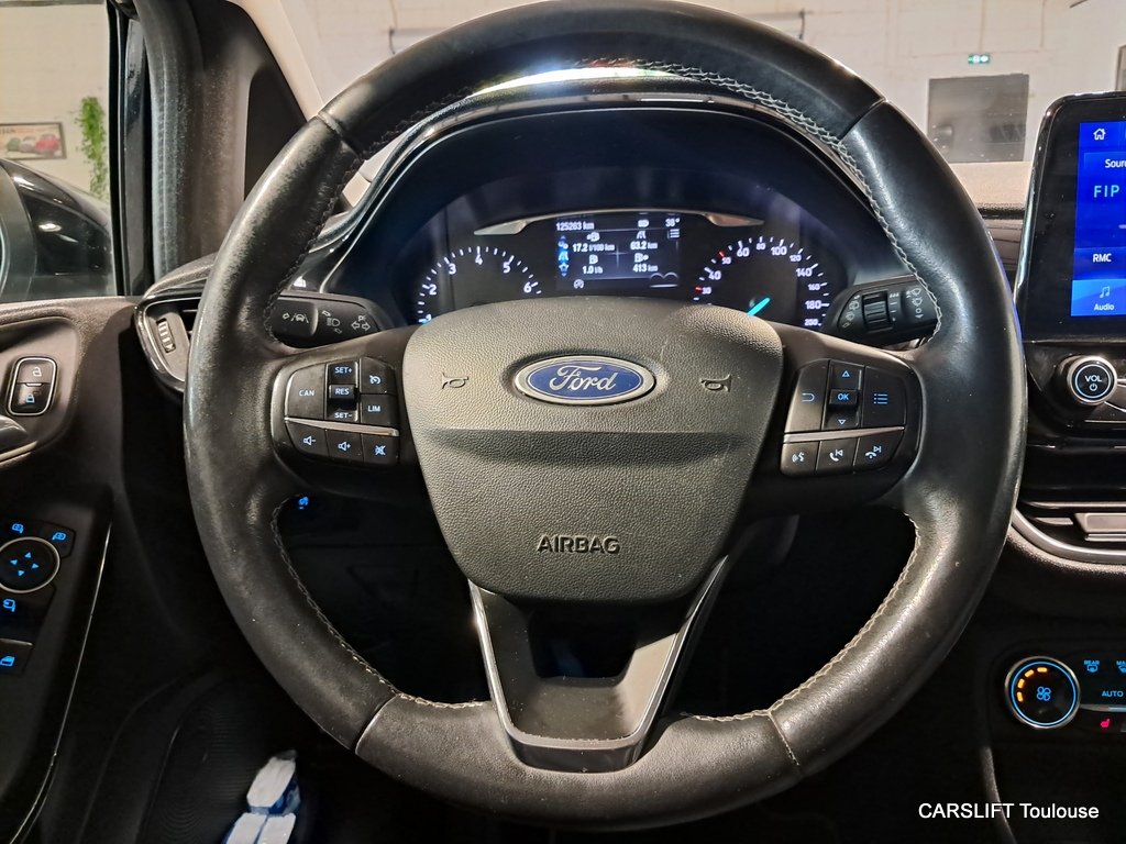 Ford Fiesta - Photo 13