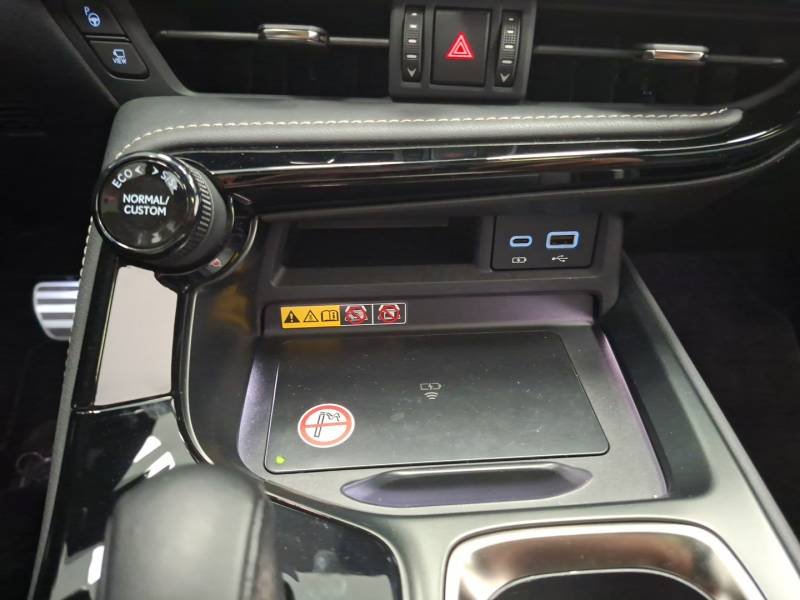 Lexus NX - Photo 18