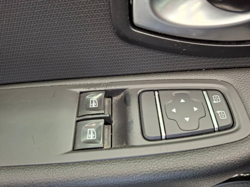 Renault Clio - Photo 13