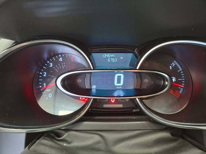 Renault Clio - Photo 20