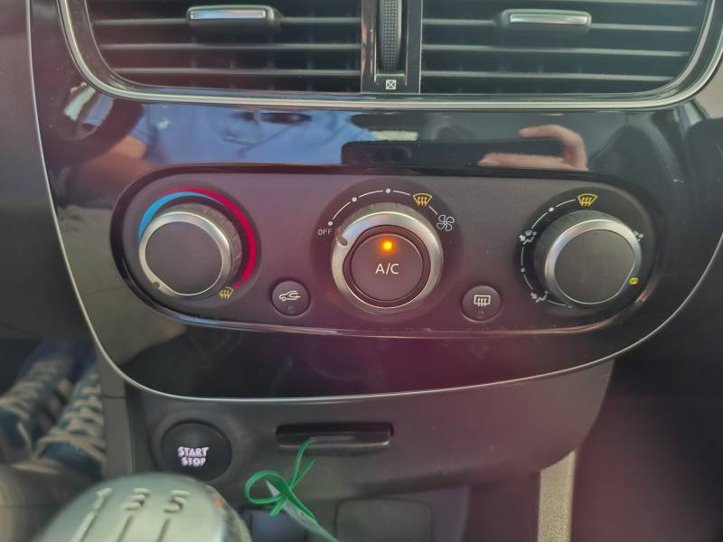 Renault Clio - Photo 37