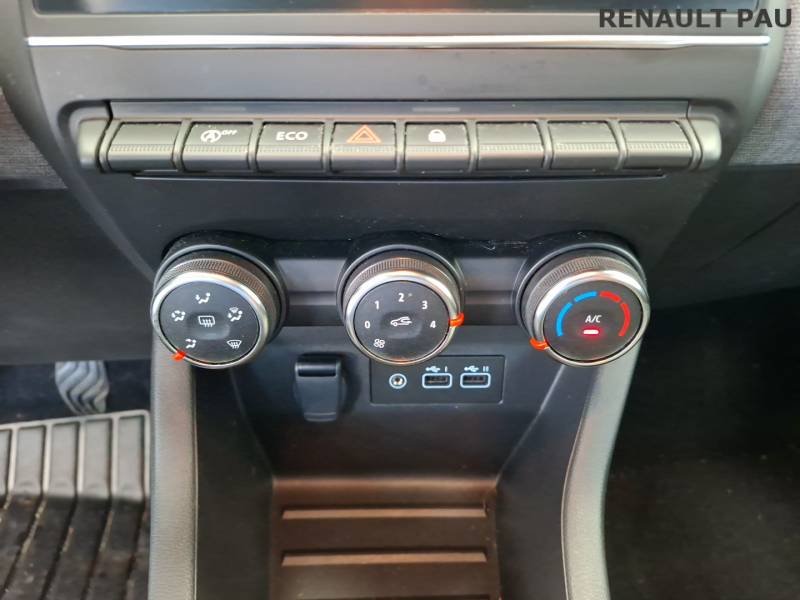 Renault Clio - Photo 26