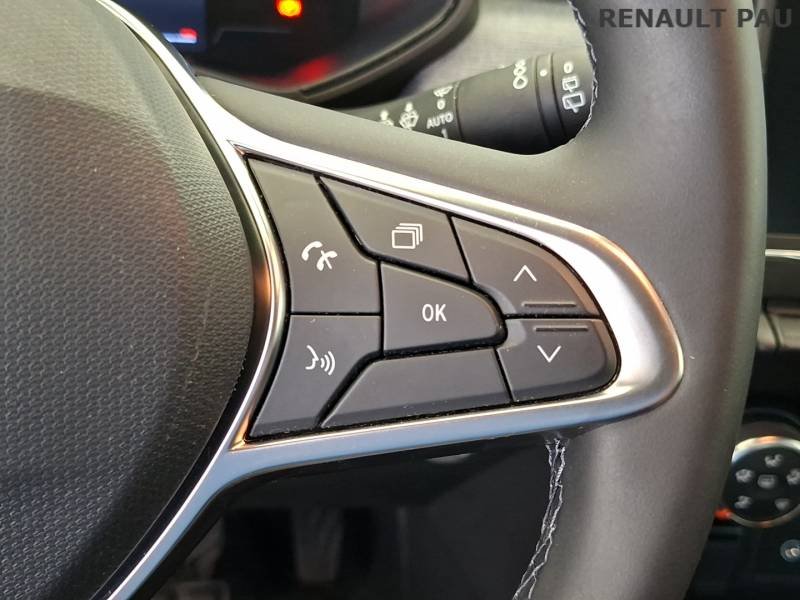 Renault Clio - Photo 32