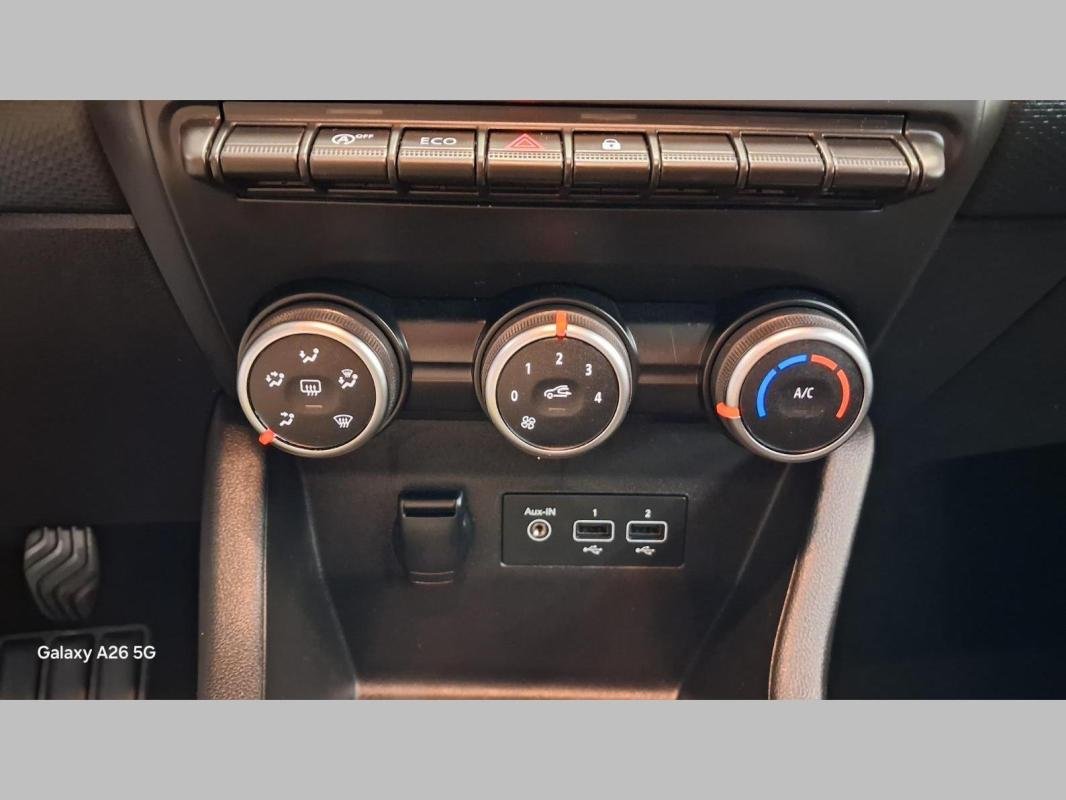 Renault Clio - Photo 13
