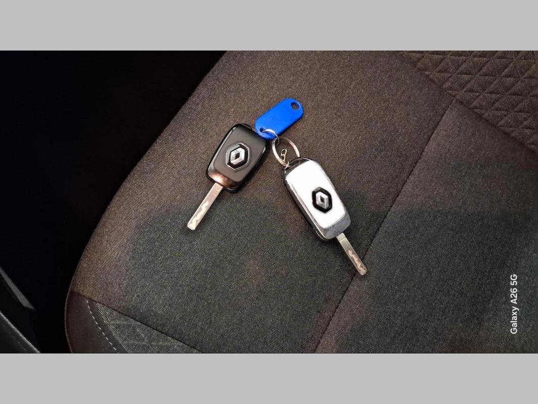 Renault Clio - Photo 20