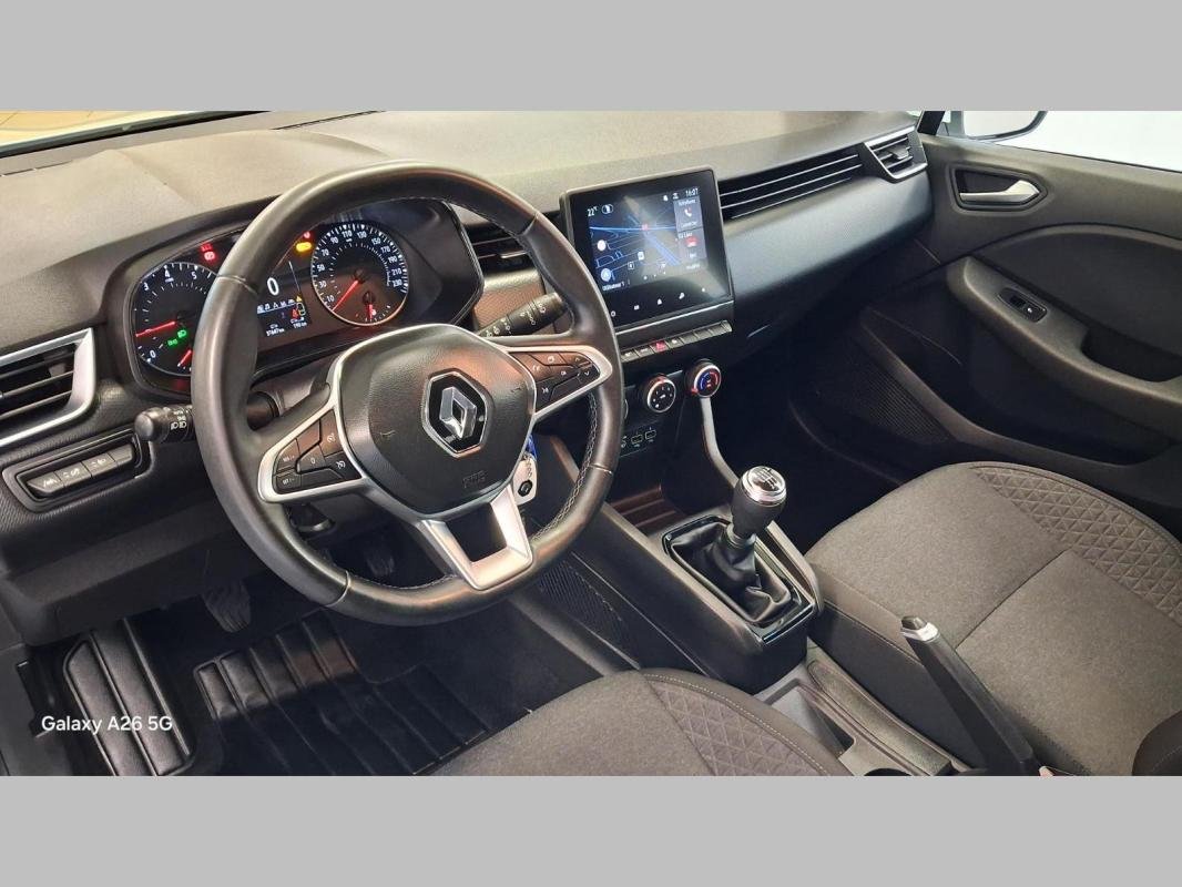 Renault Clio - Photo 4