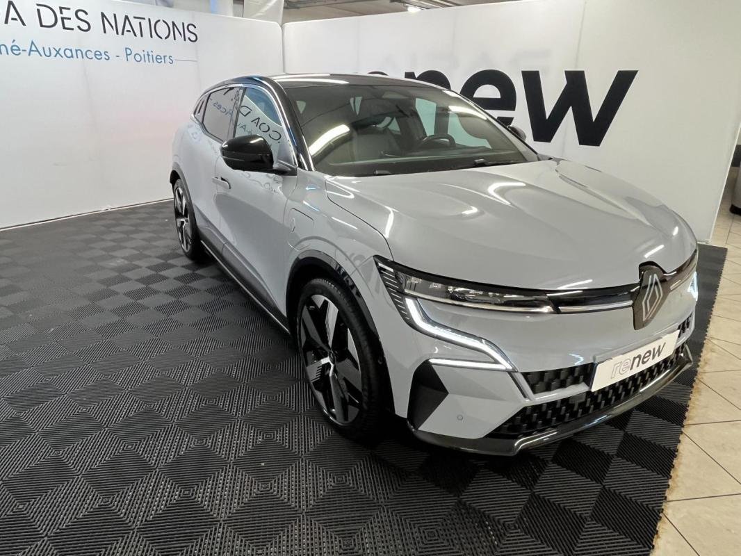 Renault Mégane E-TECH - Photo 2