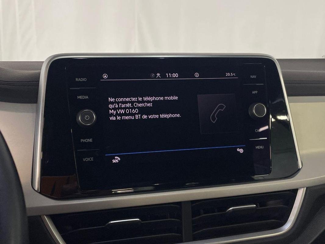 Volkswagen T-Roc - Photo 17