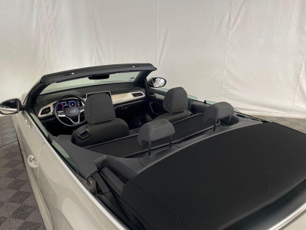 Volkswagen T-Roc - Photo 33