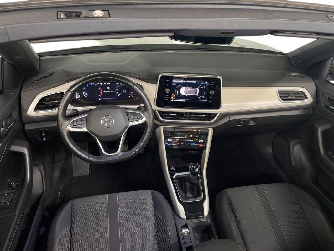 Volkswagen T-Roc - Photo 8