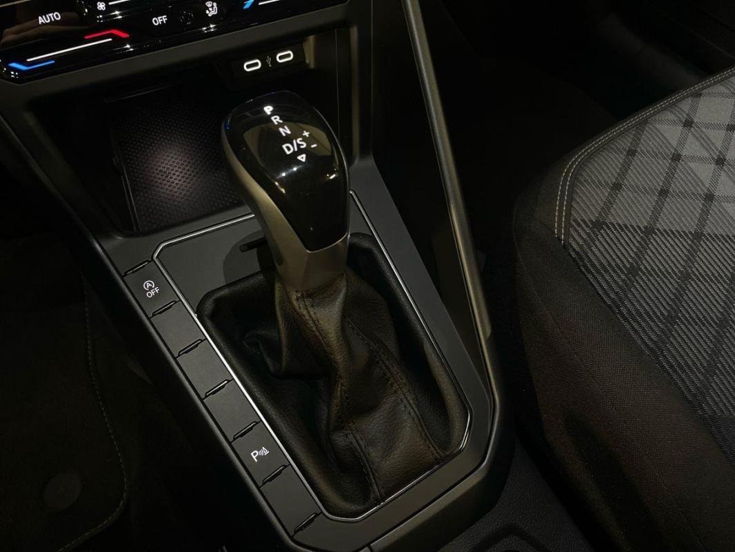 Volkswagen Polo - Photo 11