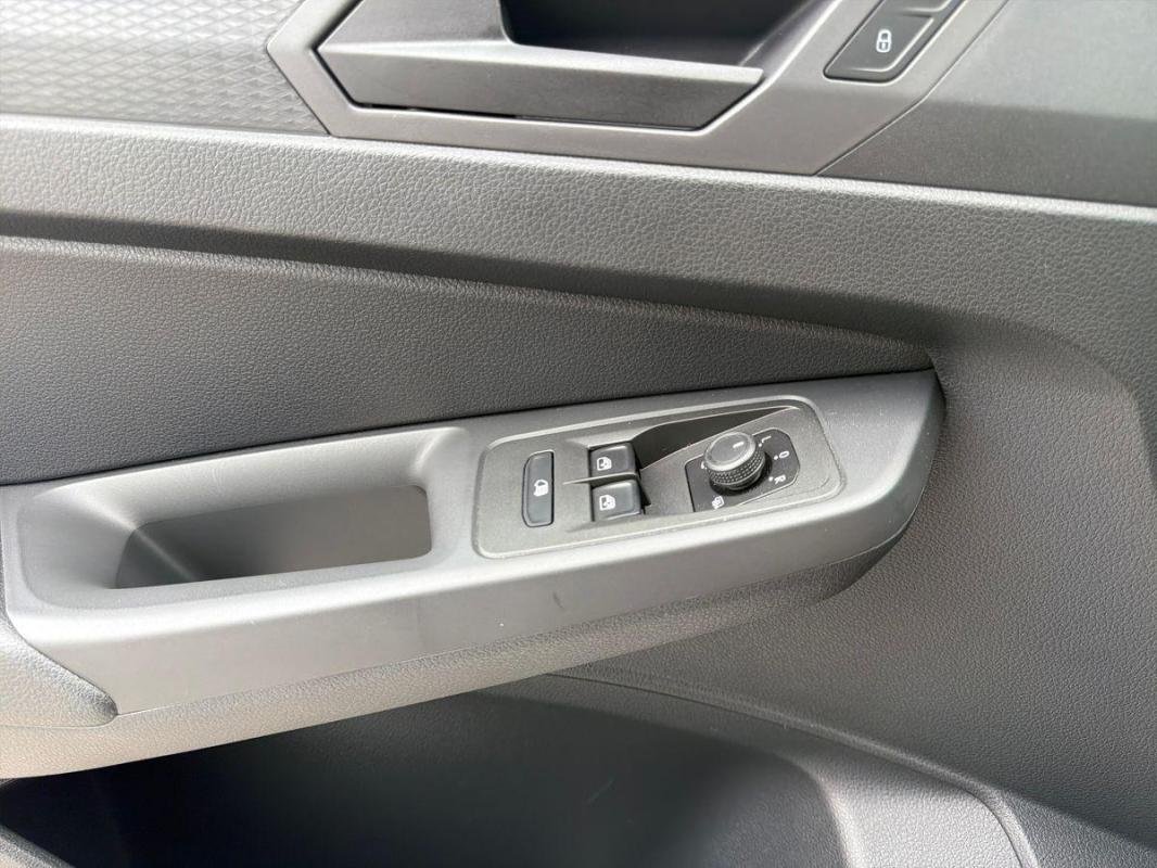 Volkswagen Caddy - Photo 16