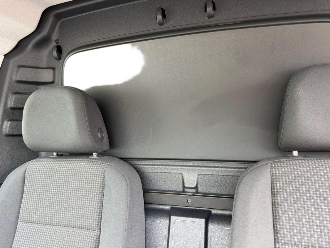 Volkswagen Caddy - Photo 23