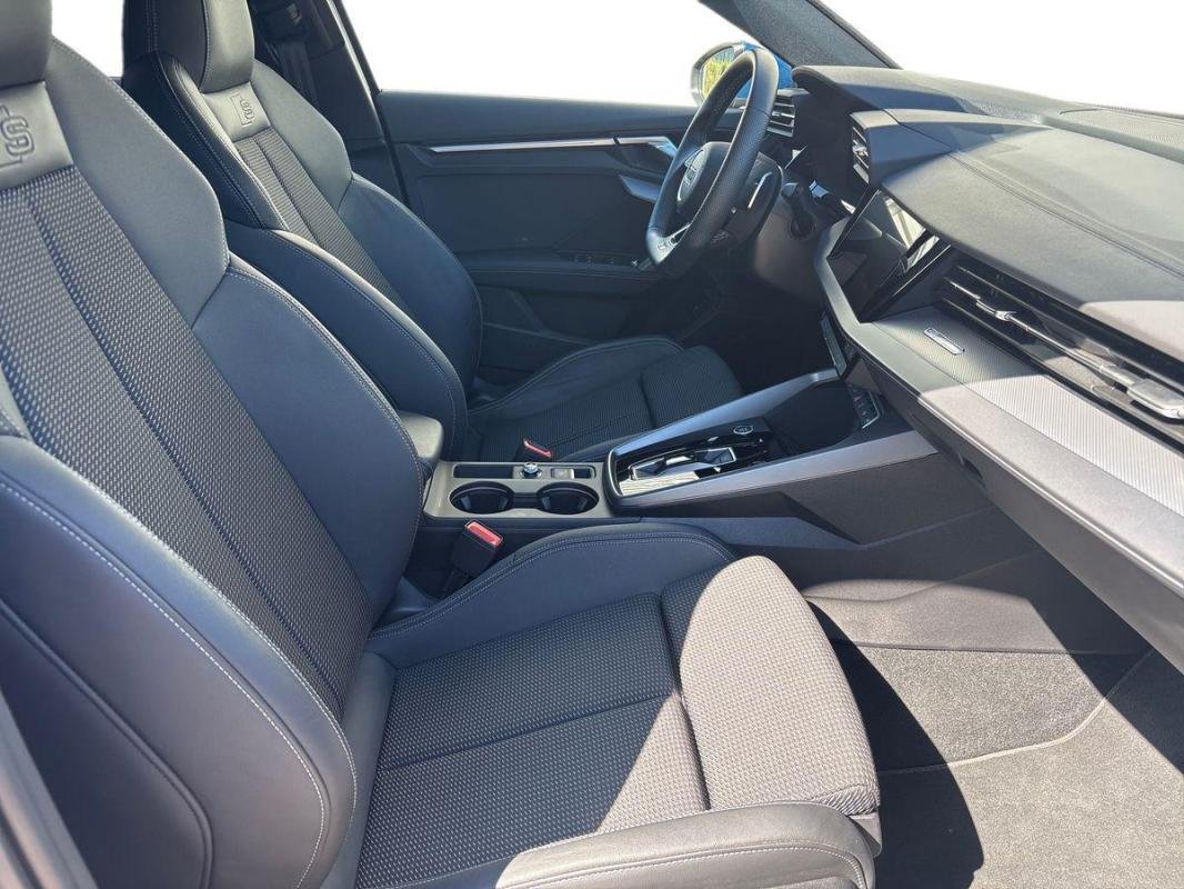 Audi A3 sportback - Photo 13