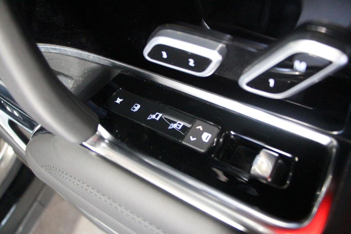 Land Rover Range Rover - Photo 26