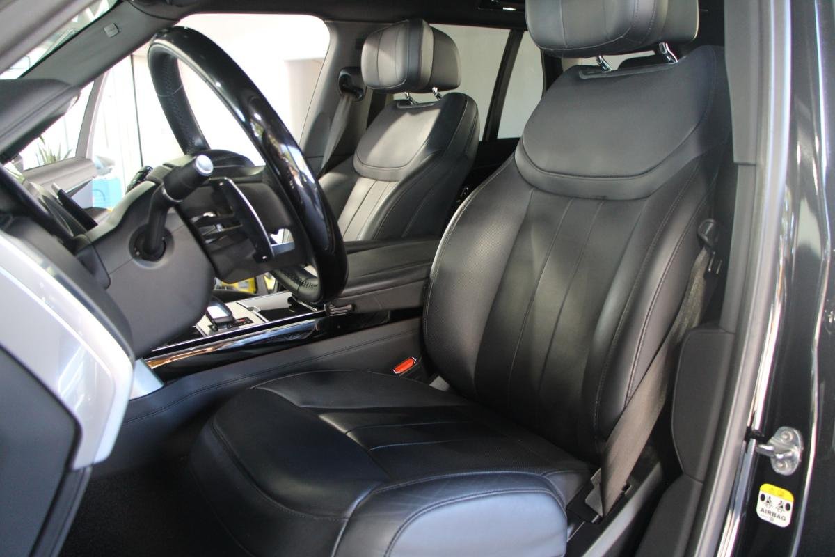 Land Rover Range Rover - Photo 8