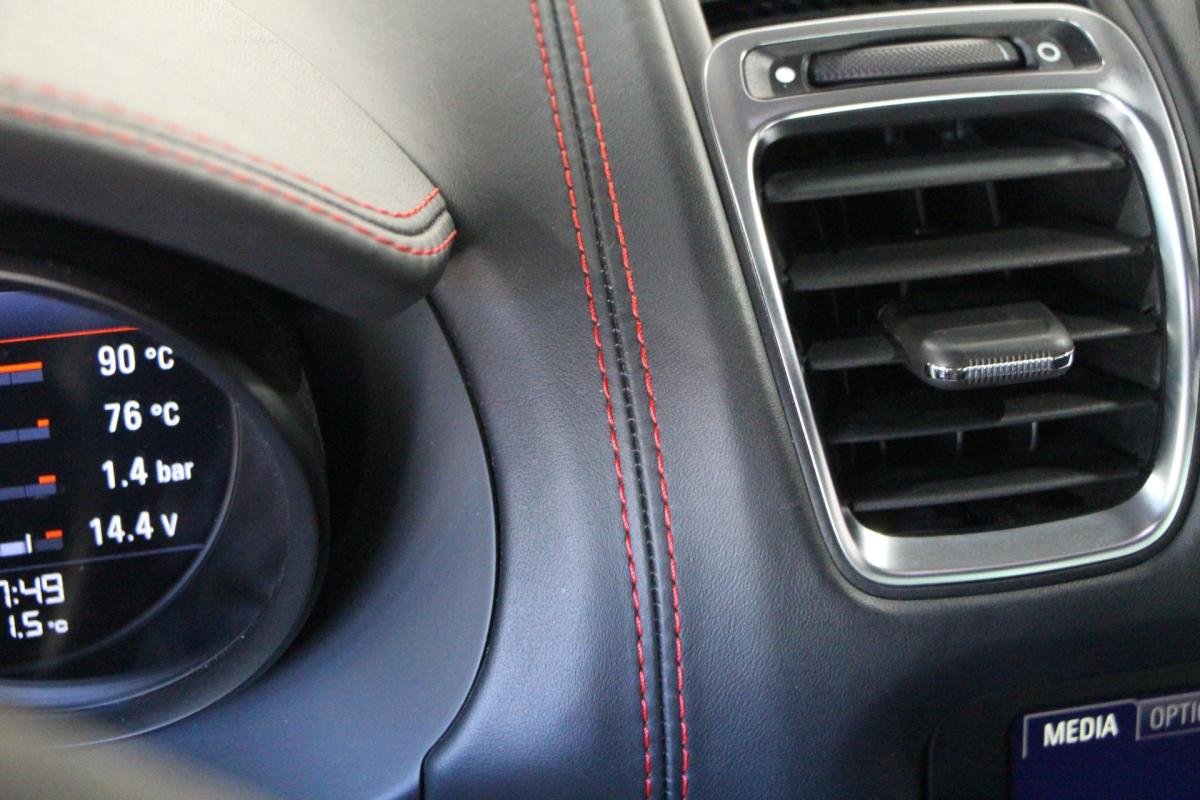 Porsche Cayman - Photo 17