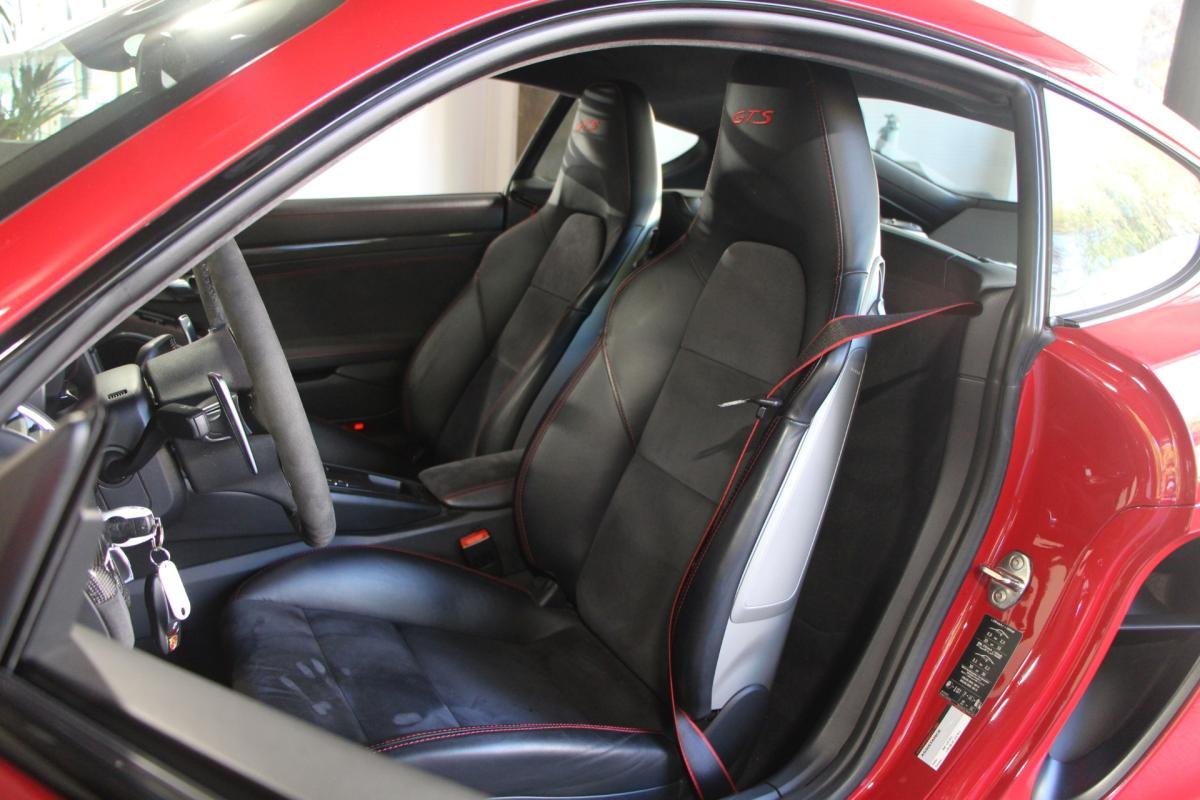 Porsche Cayman - Photo 10