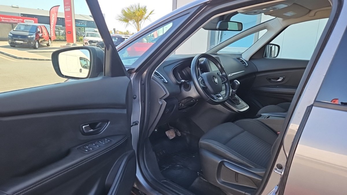 Renault Grand Scénic - Photo 13