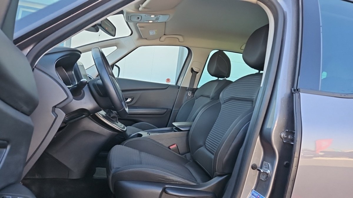 Renault Grand Scénic - Photo 14