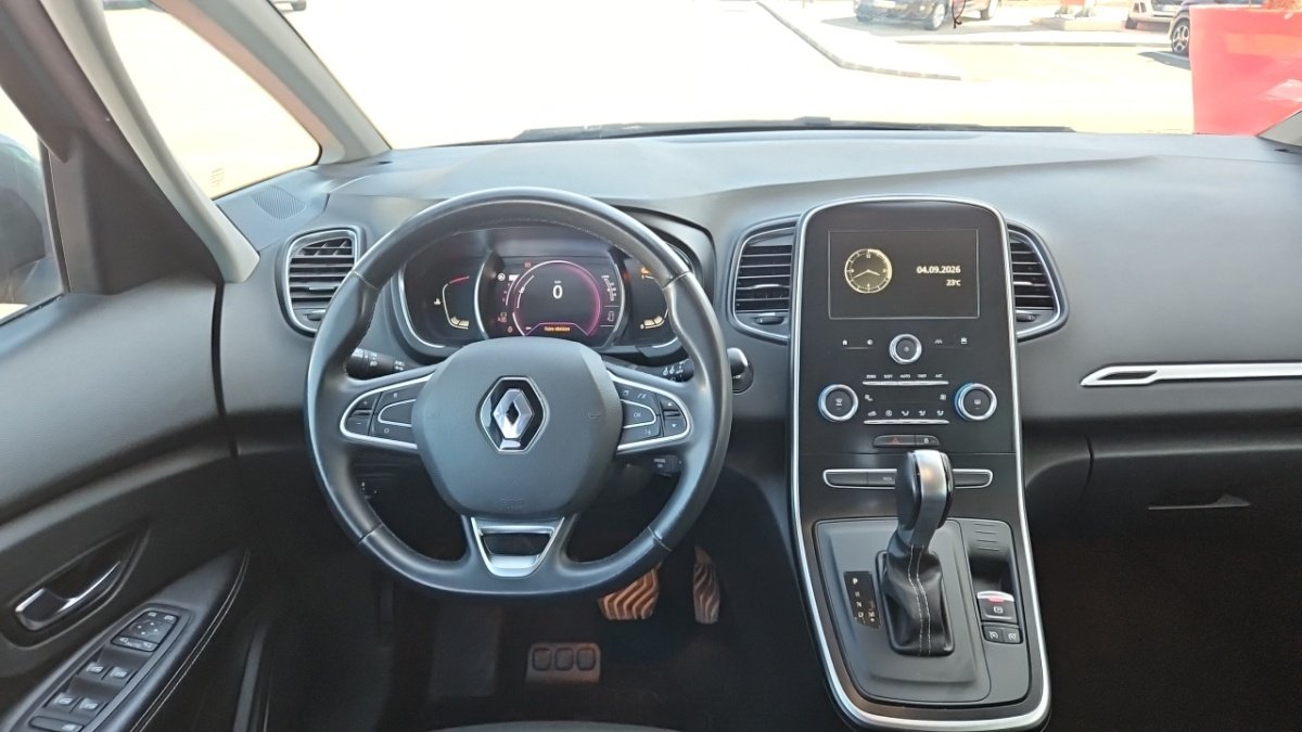 Renault Grand Scénic - Photo 15