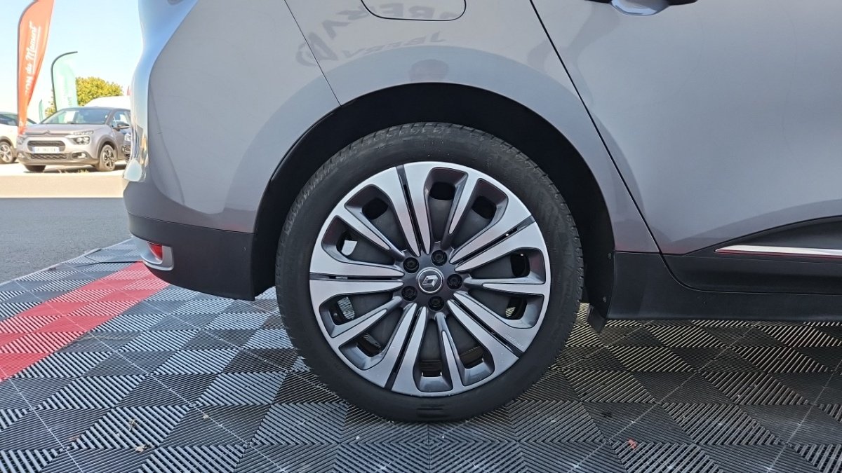 Renault Grand Scénic - Photo 8