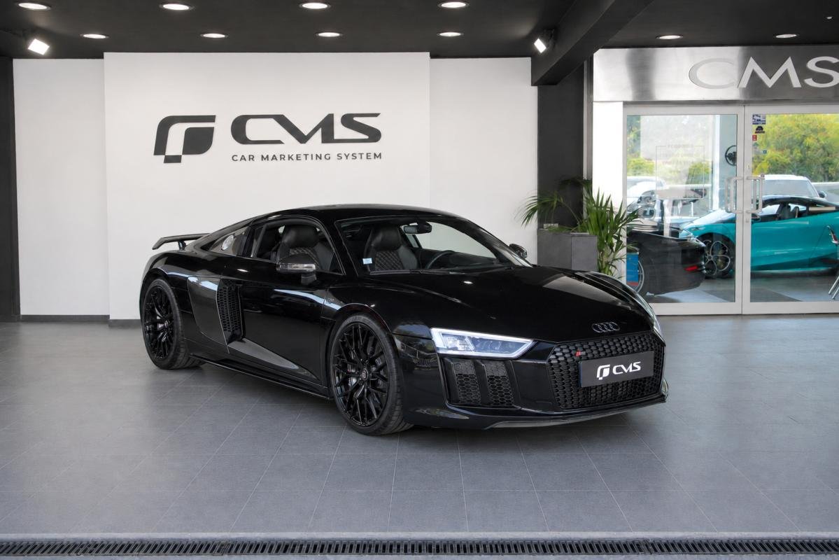 Audi R8 - Photo 1