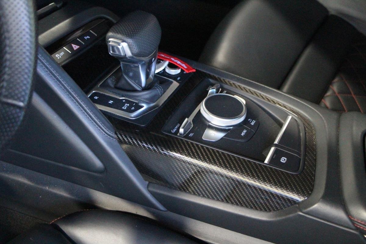 Audi R8 - Photo 21
