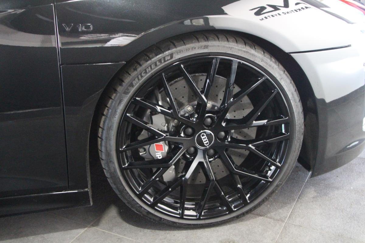 Audi R8 - Photo 10