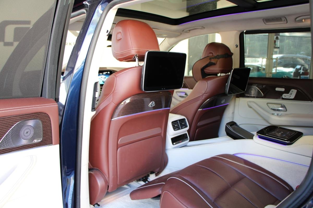 Mercedes GLS - Photo 15