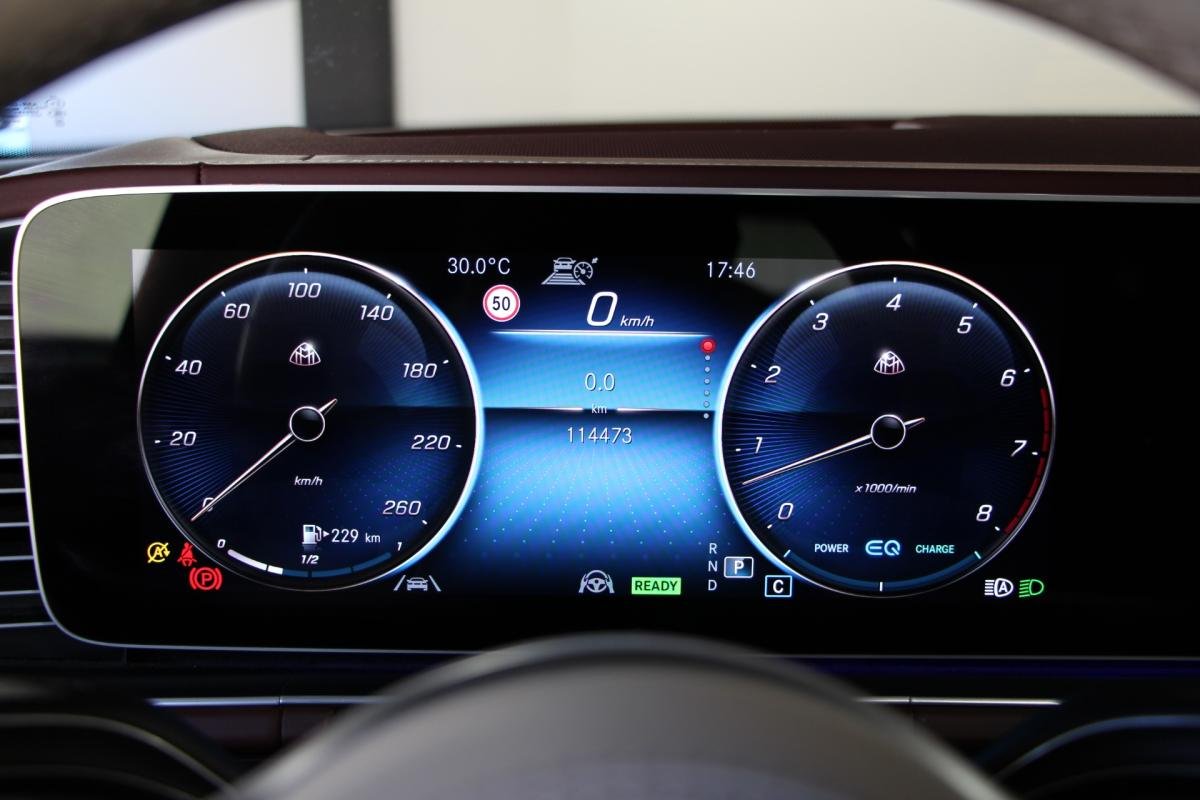 Mercedes GLS - Photo 22