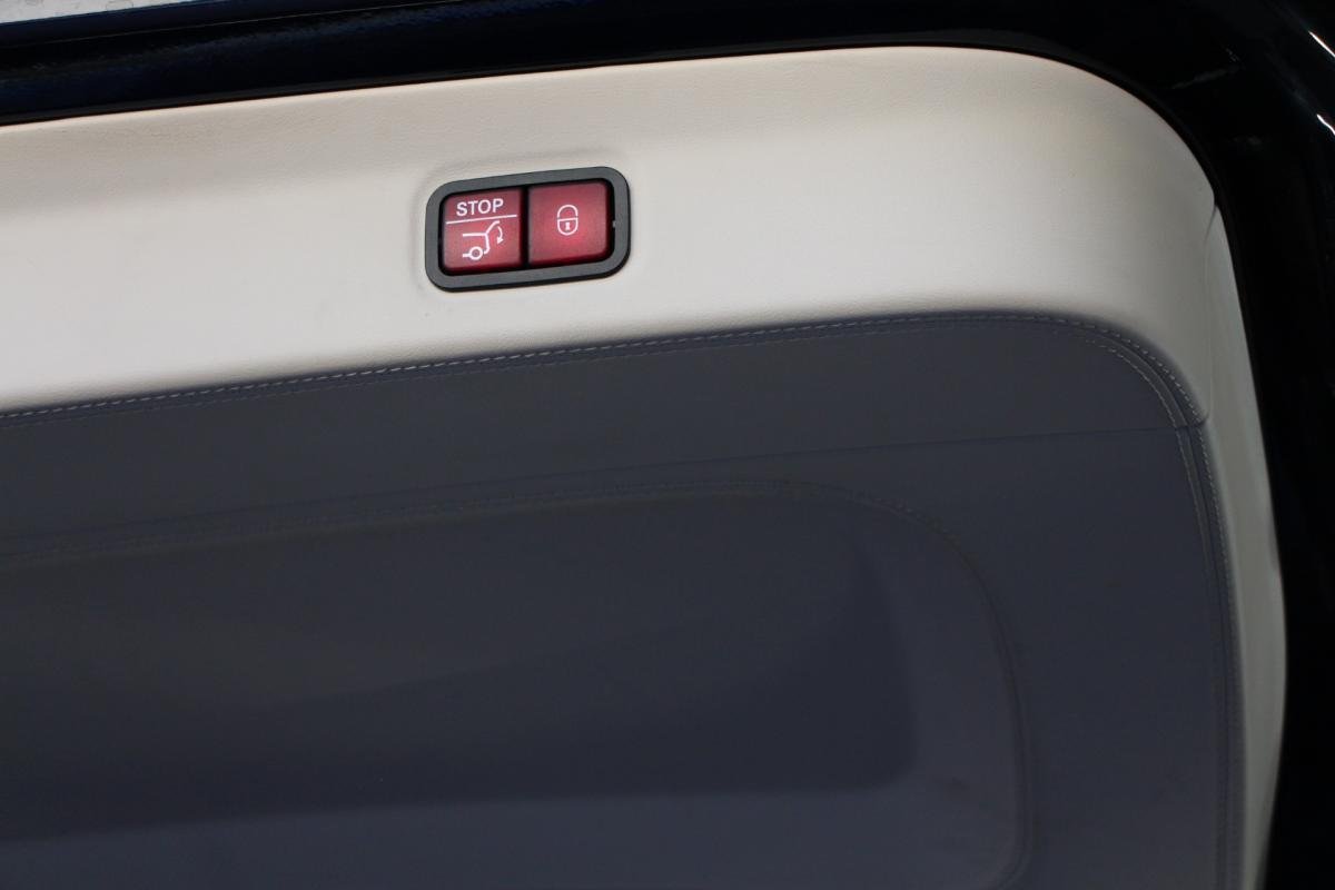 Mercedes GLS - Photo 30