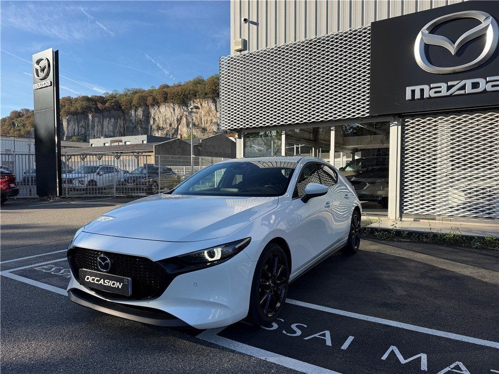 Mazda 3 - Photo 1