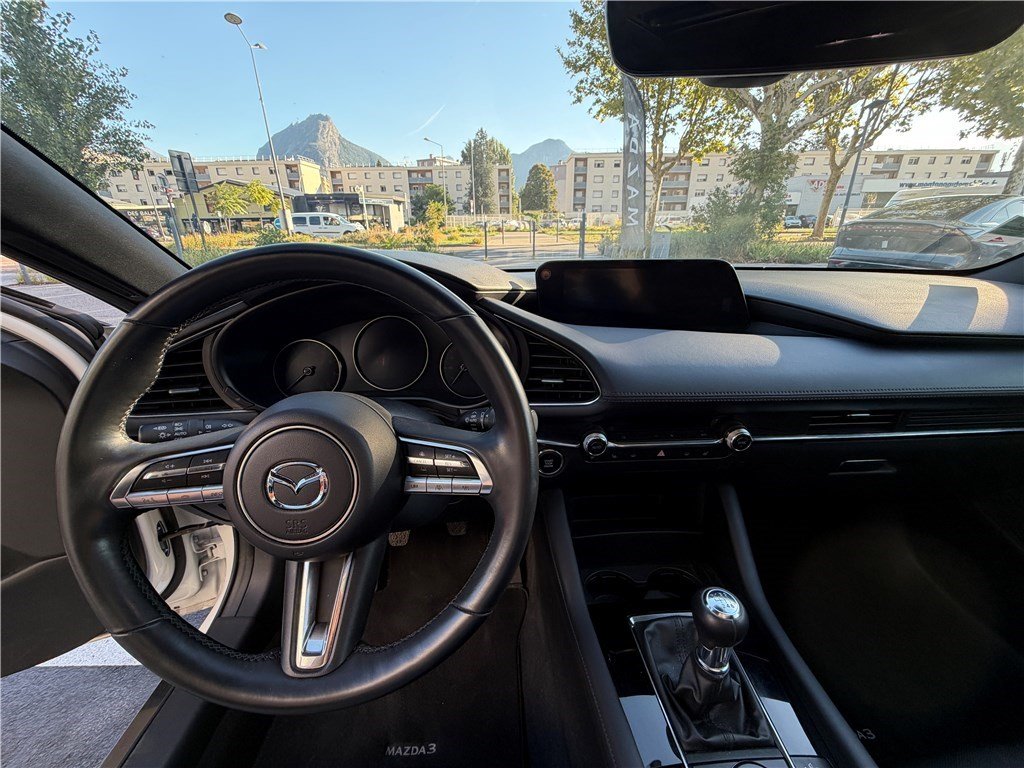 Mazda 3 - Photo 13