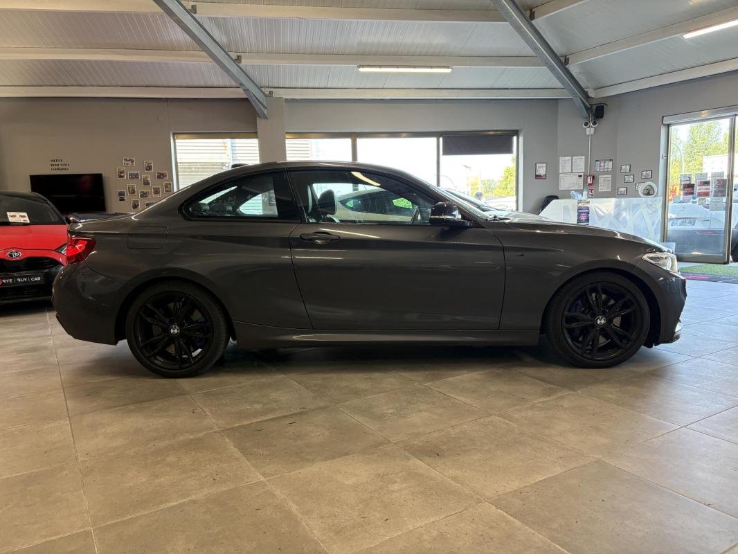 BMW Serie 2 - Photo 13