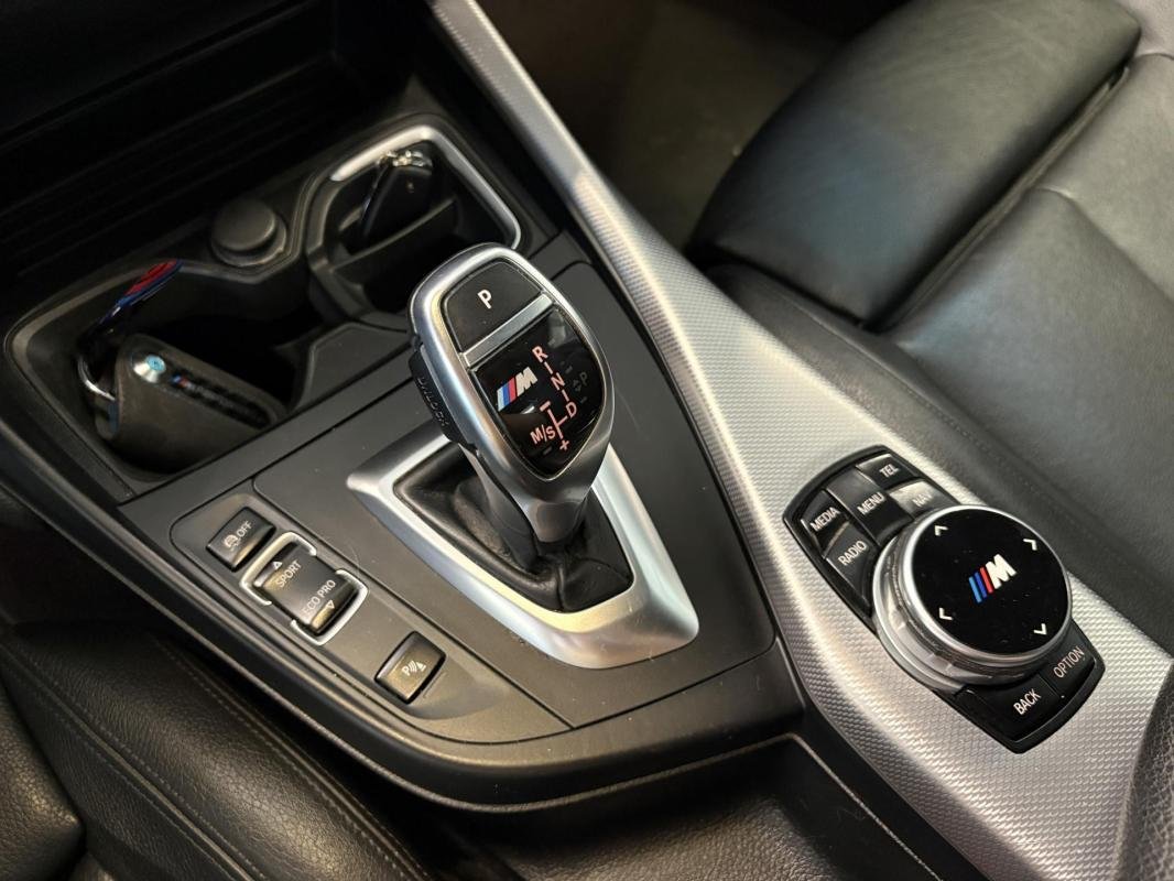 BMW Serie 2 - Photo 28