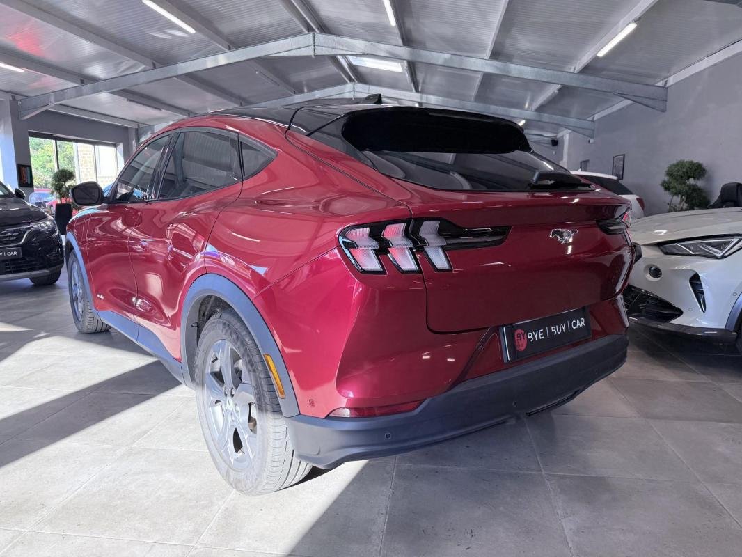 Ford Mustang - Photo 4